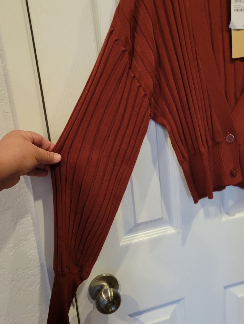 Halogen Rust Red Ribbed V-Neck Button Cardigan - Picture 3 of 4